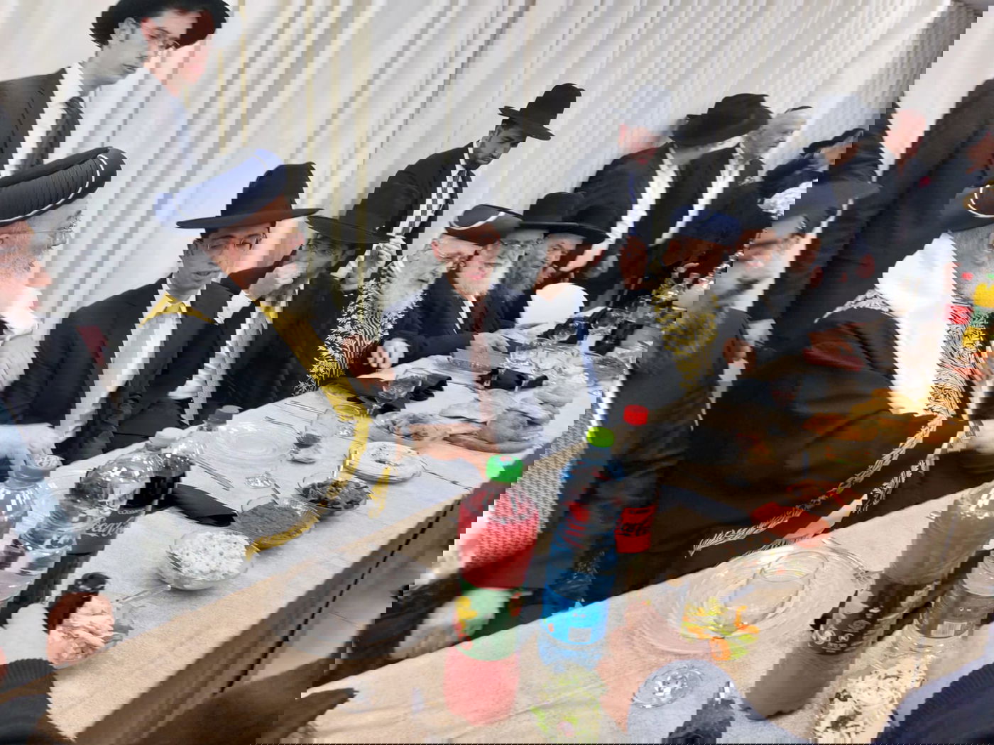 תיעוד: שמחת אירוסי נכד הראשונים לציון