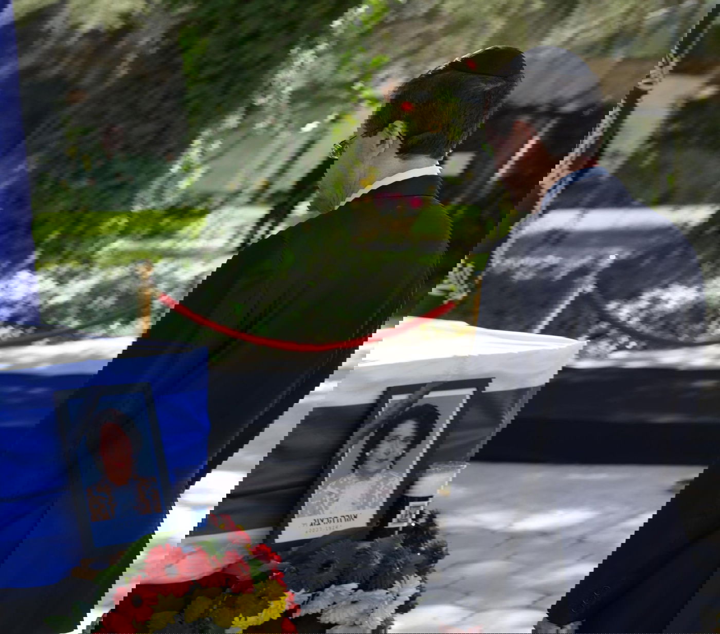 אם ורעיית נשיא המדינה הובאה למנוחות