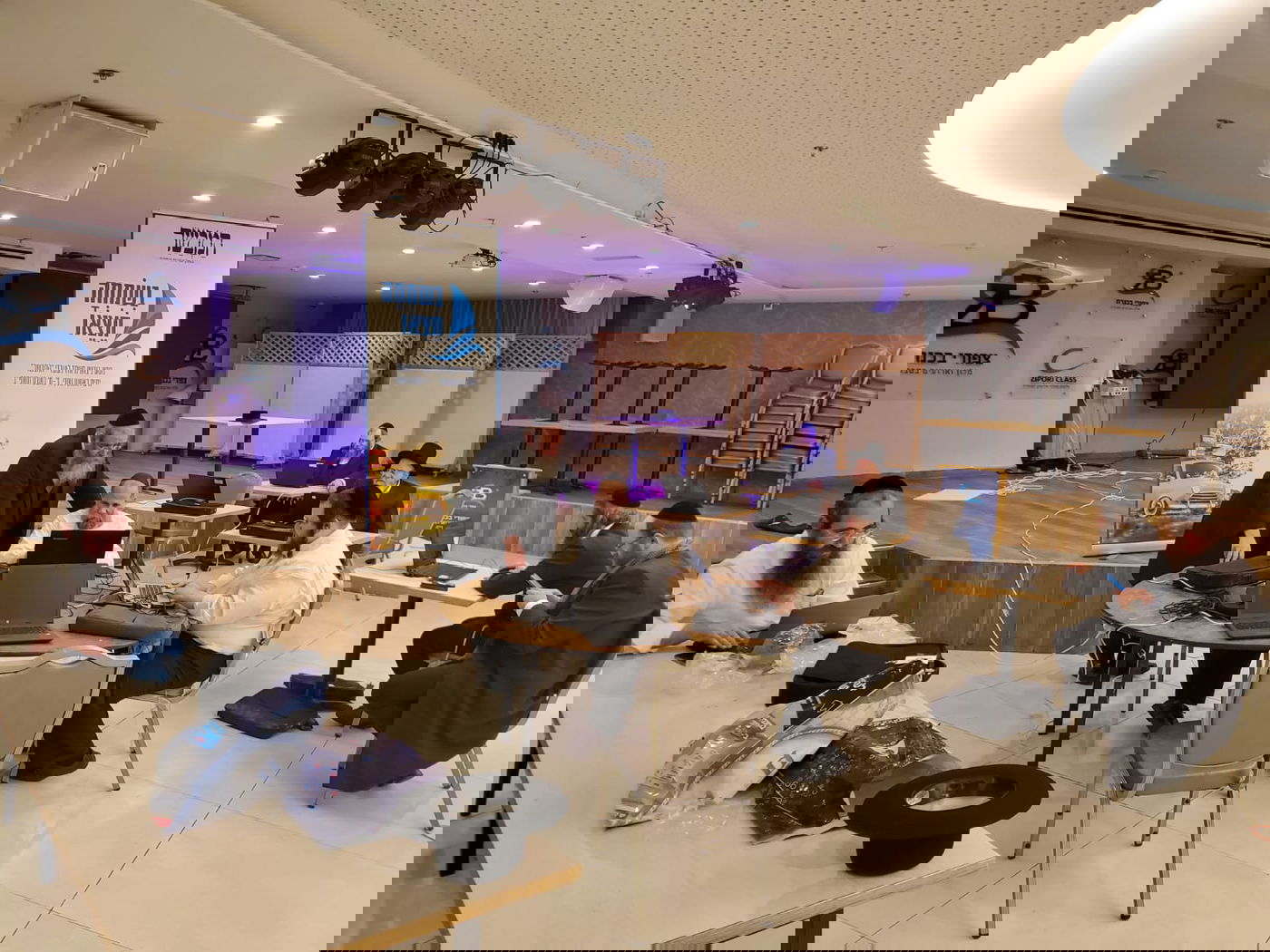 זופניק בכיכר • כל התמונות והנייעס של השבוע