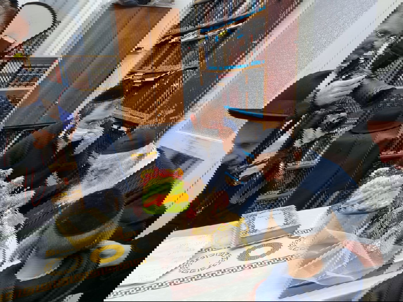 ט"ו בשבט במחיצת מרן הגר"ח קנייבסקי • צפו בתיעוד