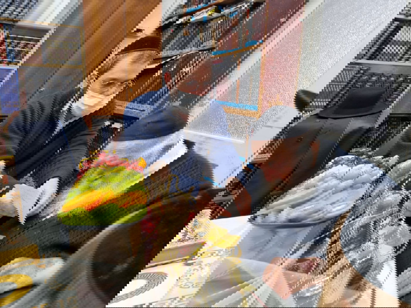 ט"ו בשבט במחיצת מרן הגר"ח קנייבסקי • צפו בתיעוד