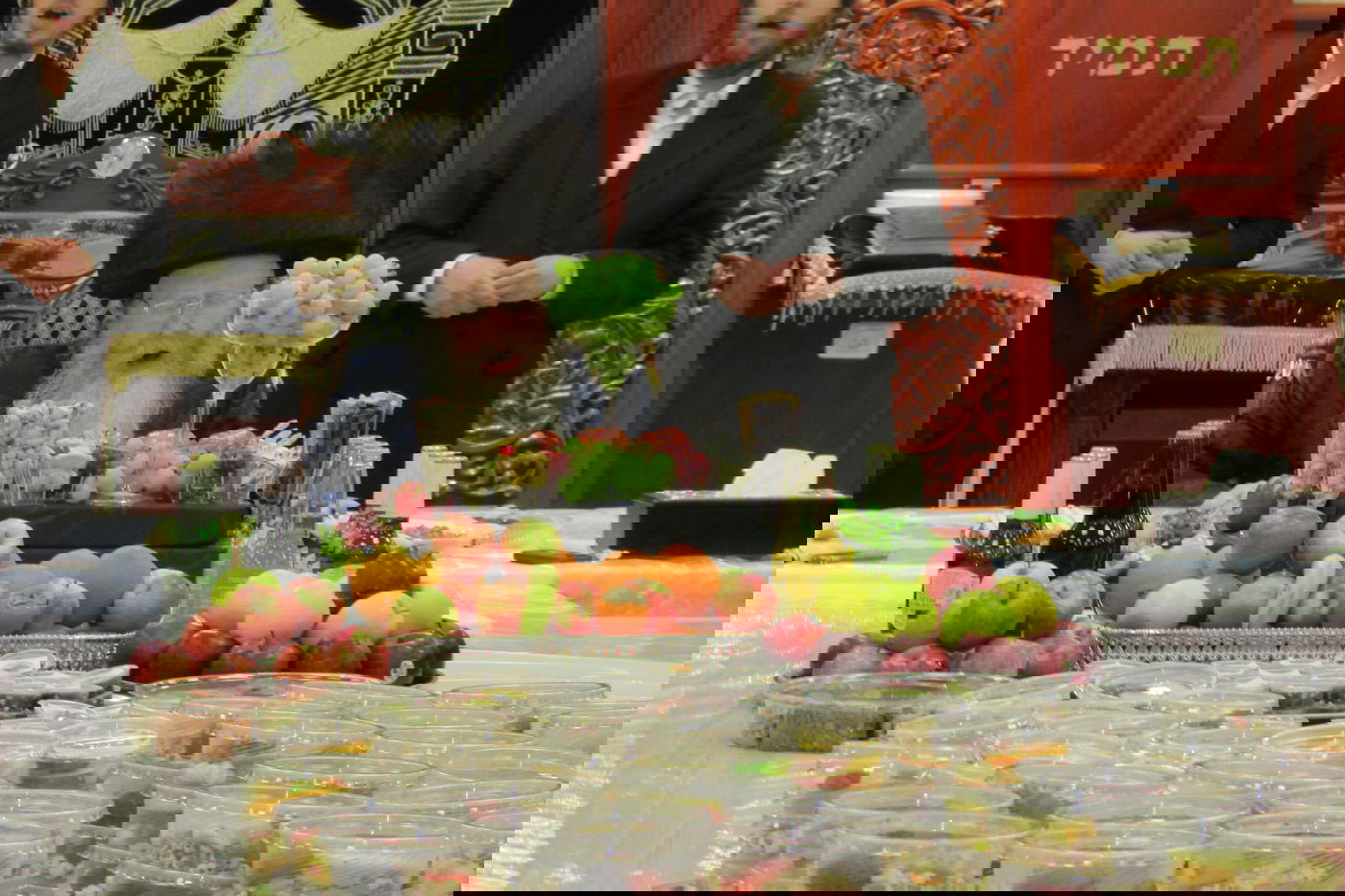 ט"ו בשבט בחסידות קרעטשניף-קרית גת