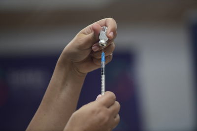 החיסון הרביעי יעיל פחות מול זן ה'אומיקרון'