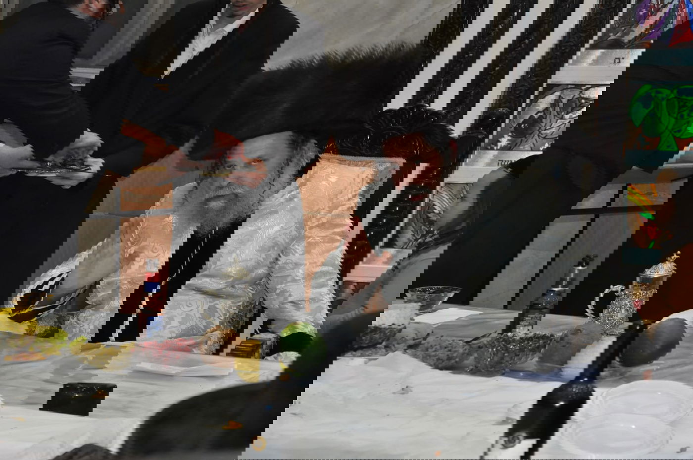 דברי תורה וחלוקת פירות: ט"ו בשבט בנדבורנה-ביתר