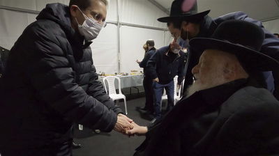 ראש הישיבה בניחום אבלים