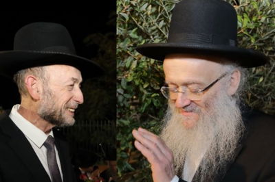 אורי מקלב לצד הרב אפרתי