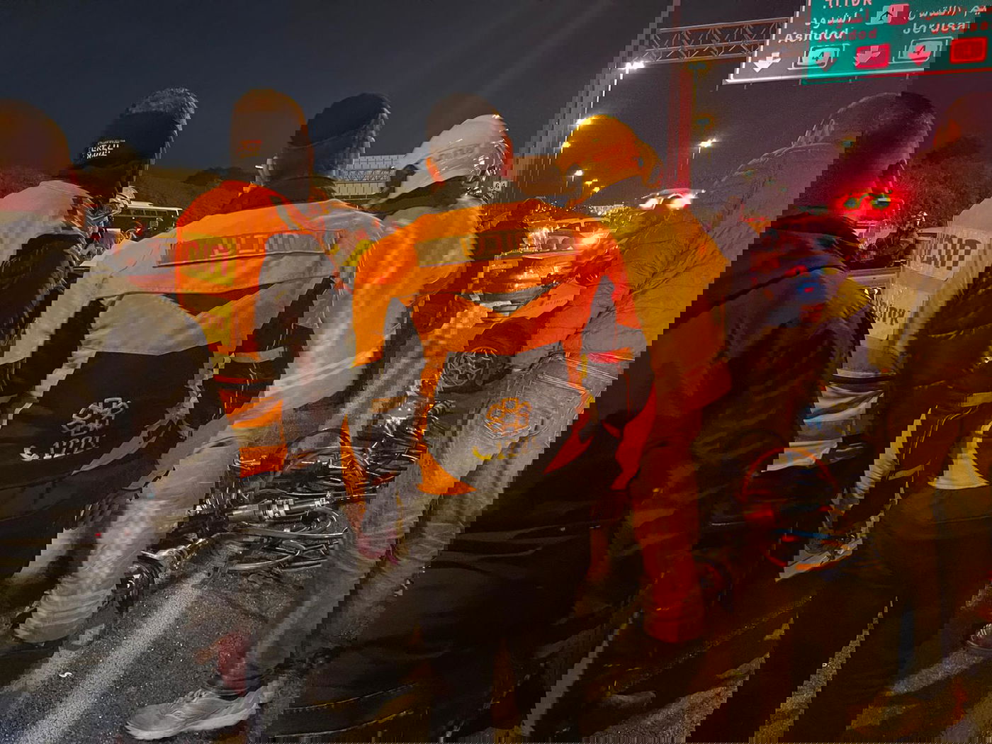 שני הרוגים ושני פצועים קשה בתאונה בכביש 4