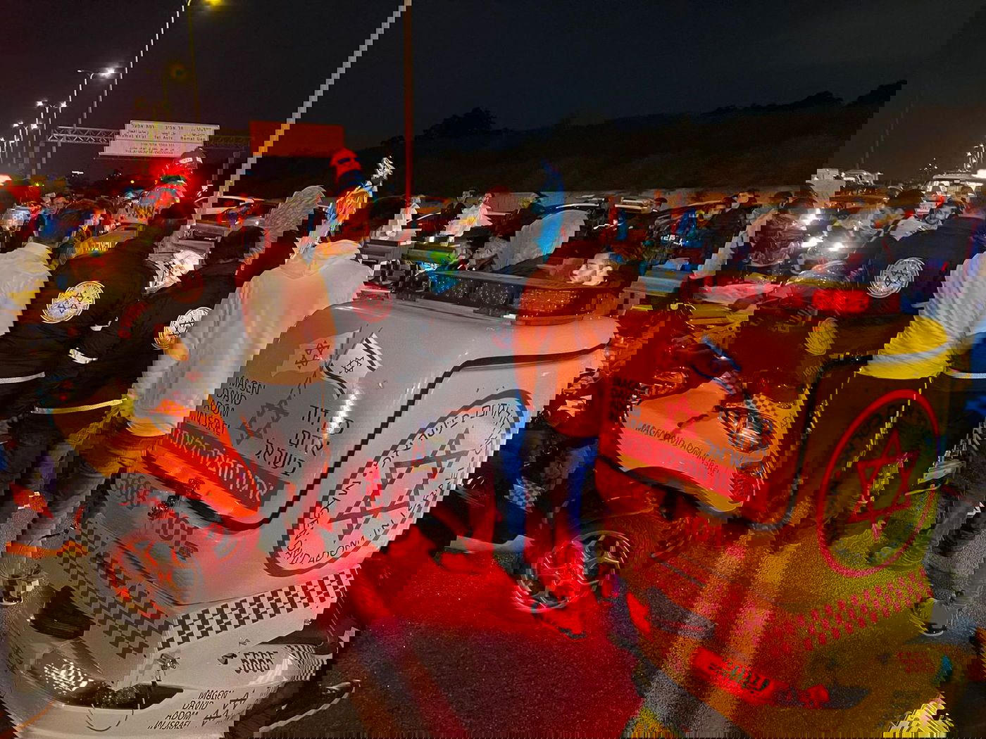 שני הרוגים ושני פצועים קשה בתאונה בכביש 4