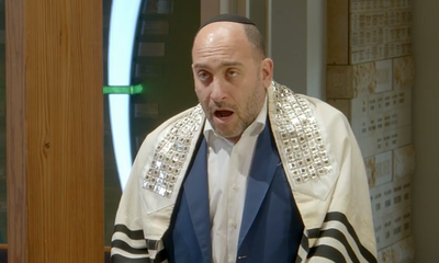 נתנאל הרשטיק והמקהלה מבצעים: אדון עולם