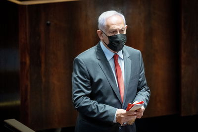 ראש האופוזיציה נתניהו במליאה, השבוע. הסדר טיעון שלו - והקואליציה תעבור טלטלה