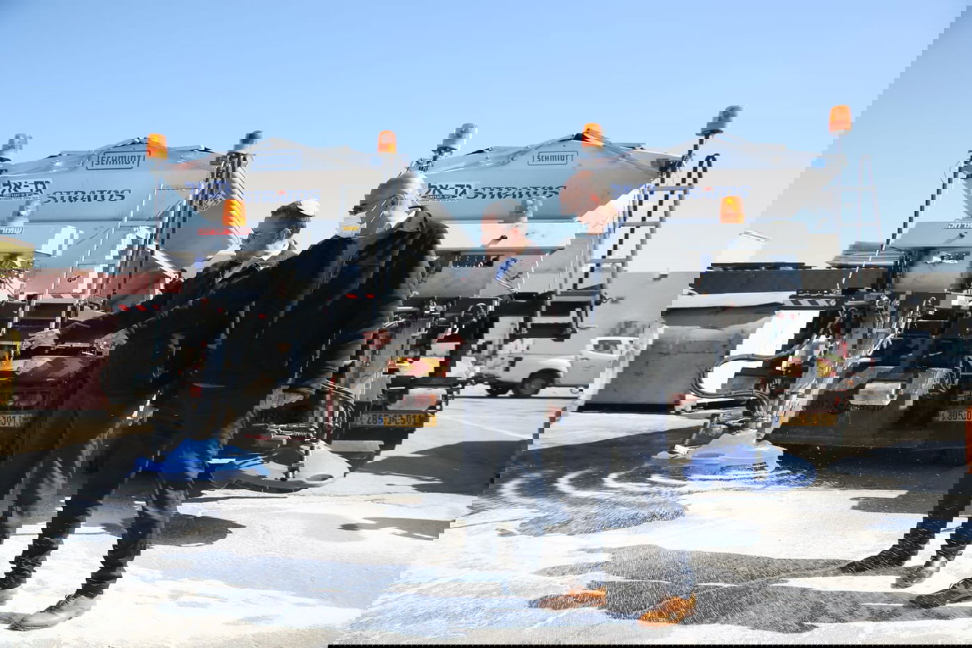 ראש העיר ליאון נערך לשלג ירושלמי