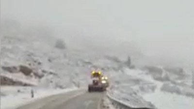 שלג ברמת הגולן: צפו בכבישים המושלגים