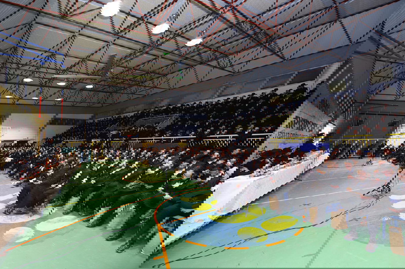 הנגיד חשף את ההסכמים עם העירייה