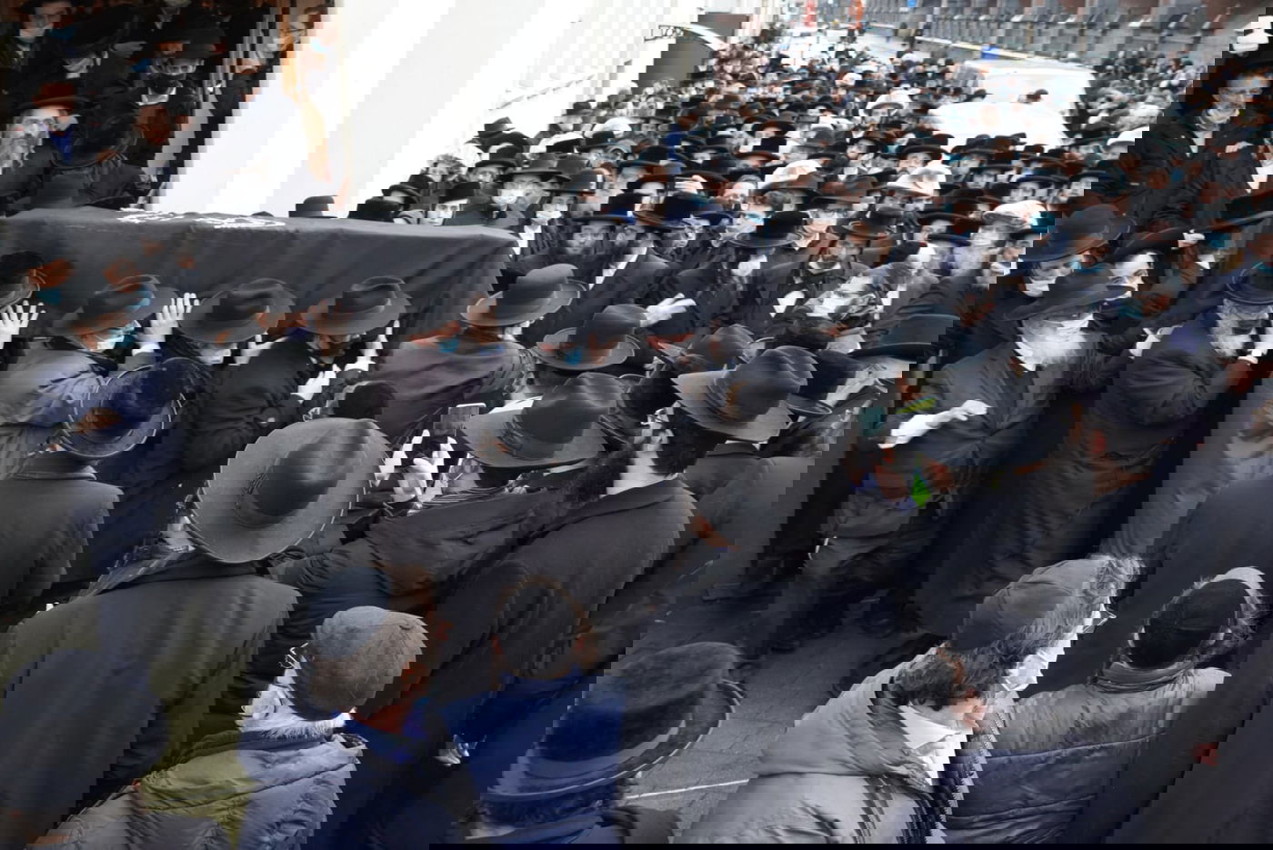 תיעוד: אלפים ליוו למנוחות את רבי דוד משה ליברמן זצ"ל