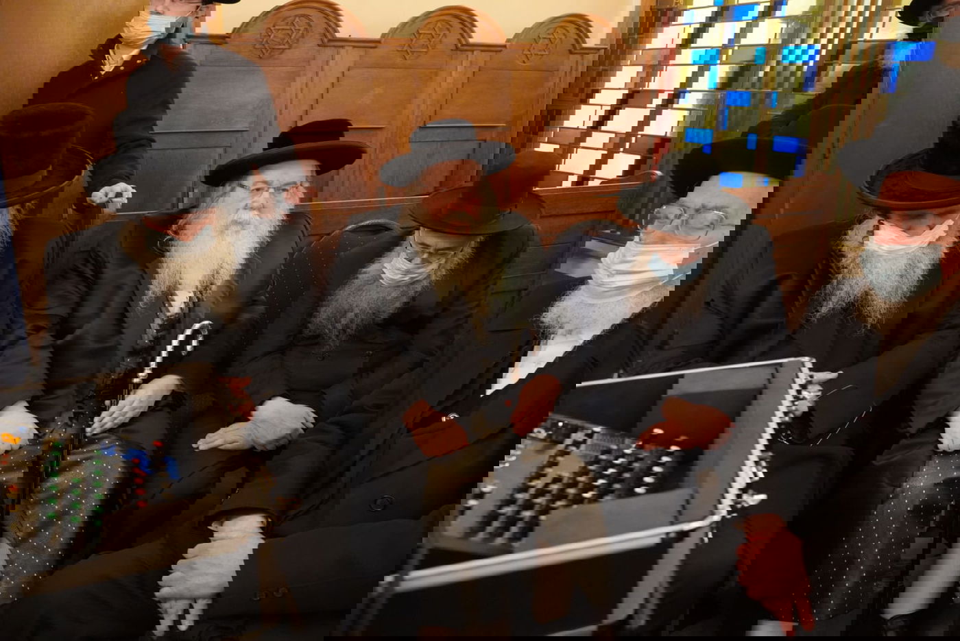 תיעוד: אלפים ליוו למנוחות את רבי דוד משה ליברמן זצ"ל