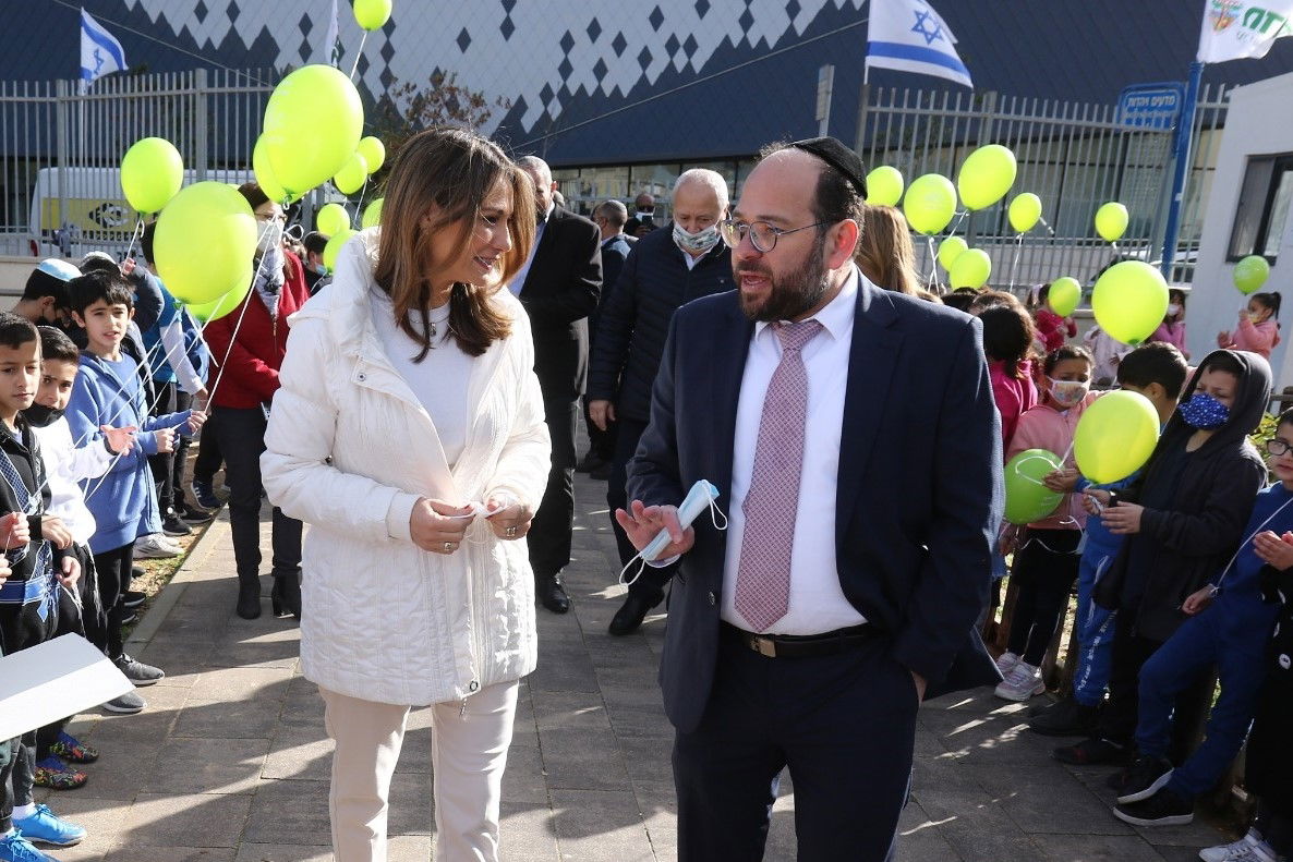 ילד בריא מקומו בבית הספר // הרב בן ציון נורדמן