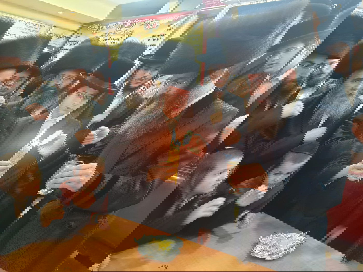 ברעננה: שבת יארצייט להאדמו"ר מקליוולנד