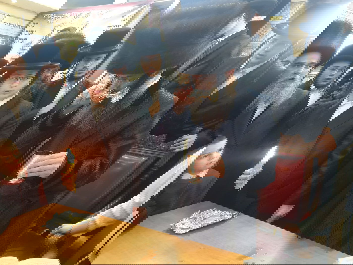 ברעננה: שבת יארצייט להאדמו"ר מקליוולנד