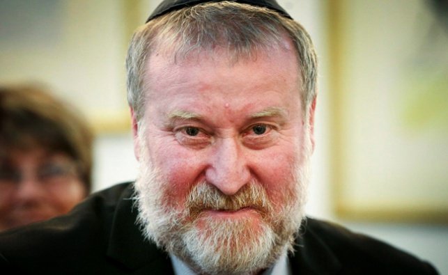 פורש. אביחי מנדלבליט