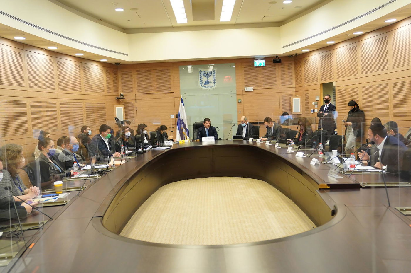 הדיון בוועדה