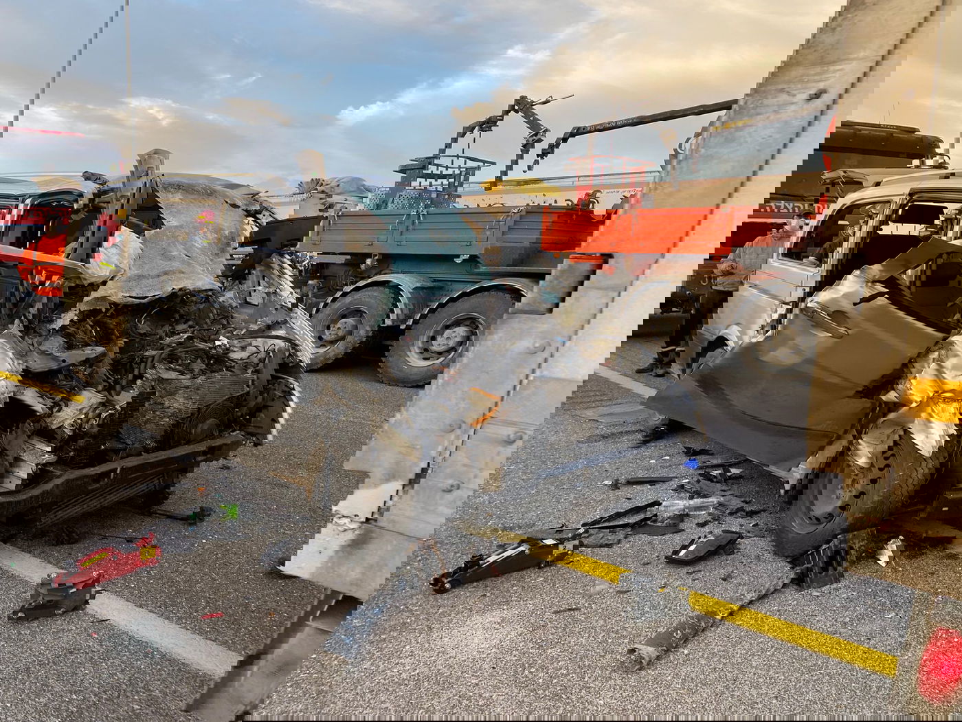 שוב תאונה קטלנית עם רכב להסעת עובדים