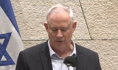 בני גנץ הגיב בכנסת על השיח עם הפלסטינים • צפו