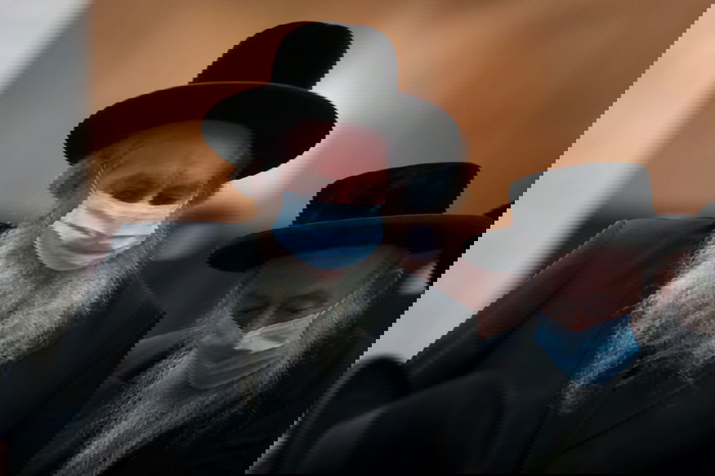 הרבנים בכנס חירום נגד הרפורמות בדת; 'אל תגעו במשיחי'