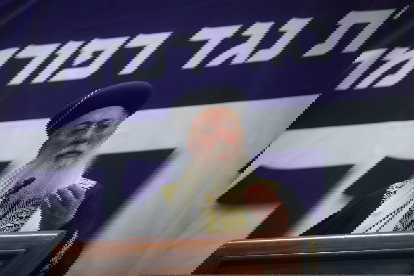 הרבנים בכנס חירום נגד הרפורמות בדת; 'אל תגעו במשיחי'