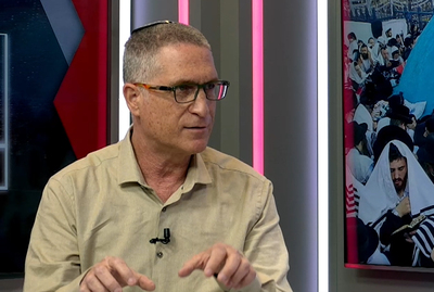 פרויקטור מירון באולפן: "מה שהיה לא יהיה"