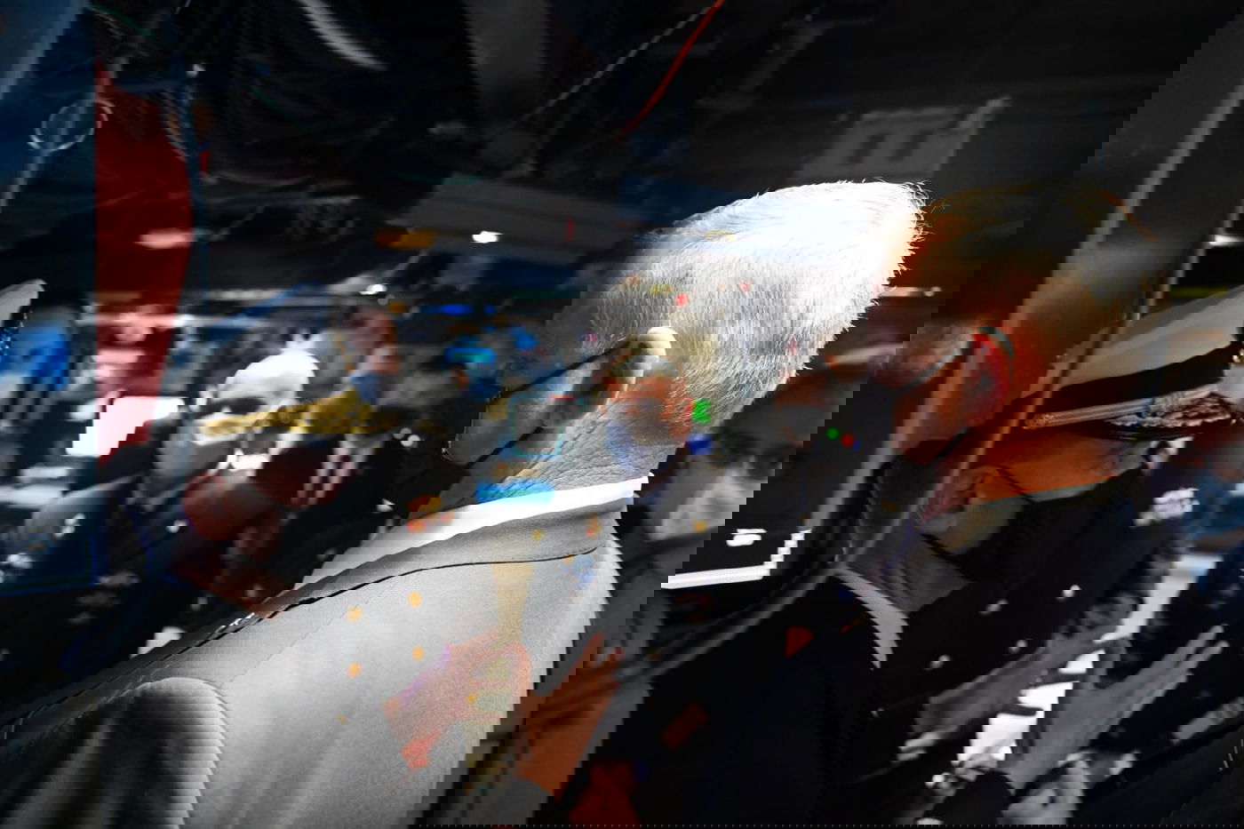 גנץ ביקר במפקדת הצי החמישי של ארה"ב