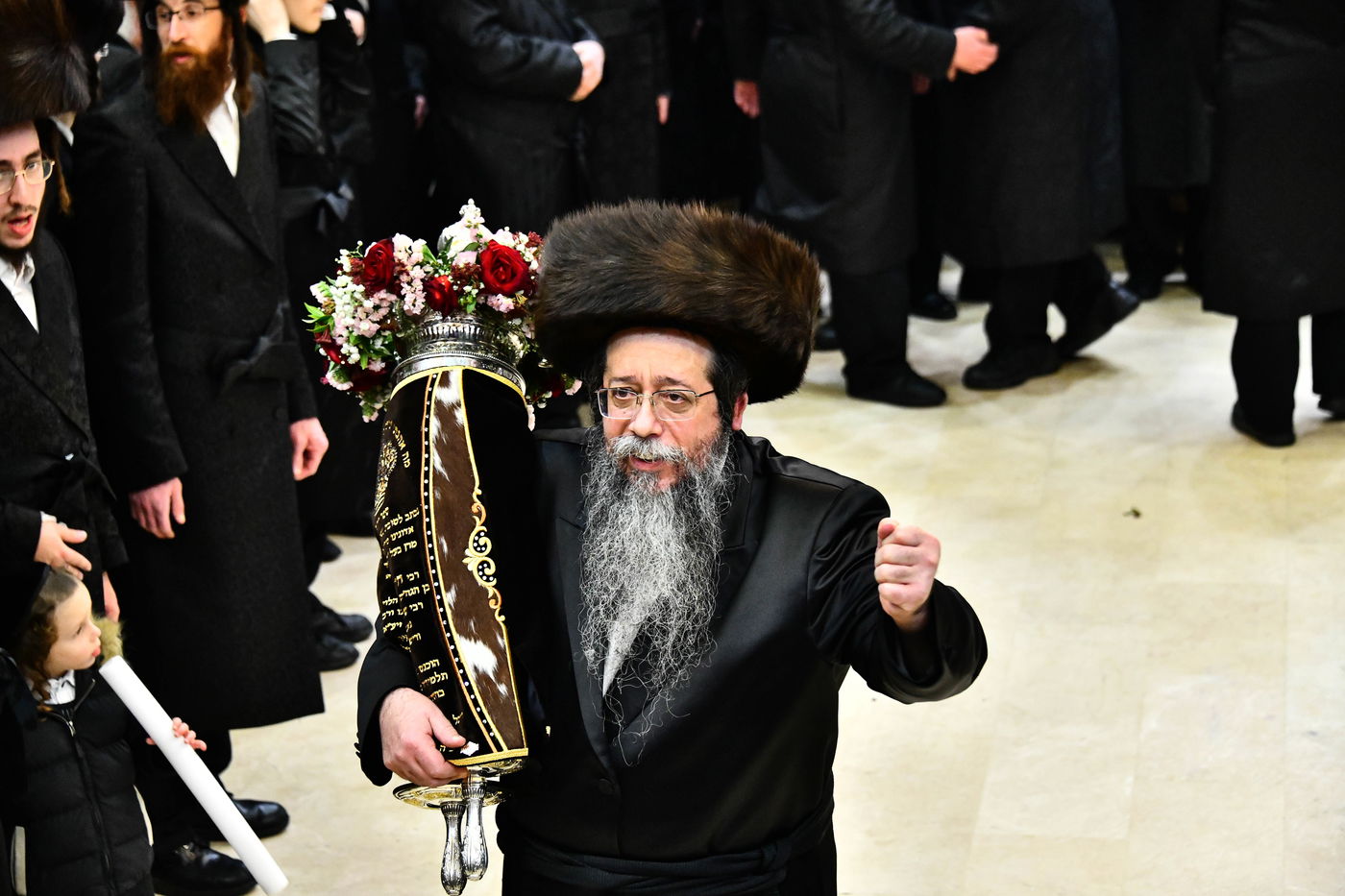 שנה לפטירת גאב"ד 'שבט הלוי': הוכנס ספר תורה