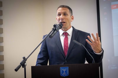 הרס הכשרות נמשך? השר כהנא מבטל את יחידת ההונאה