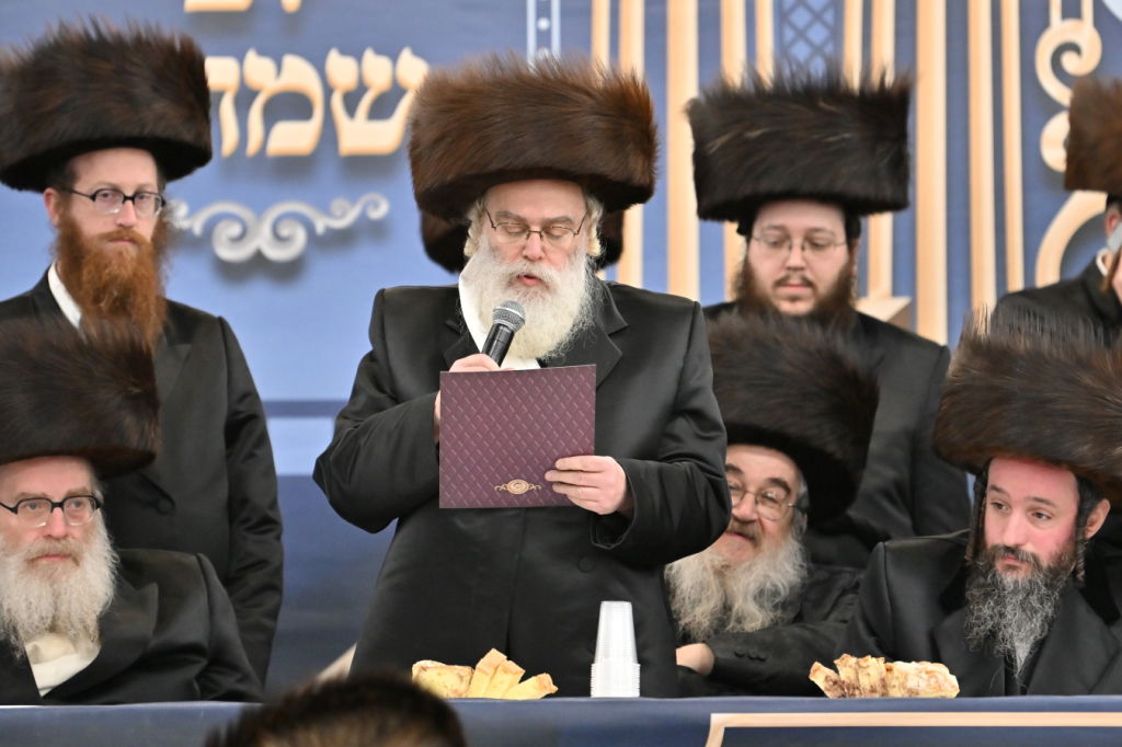 נכדת האדמו"ר מויז'ניץ נישאה בארה"ב • תיעוד