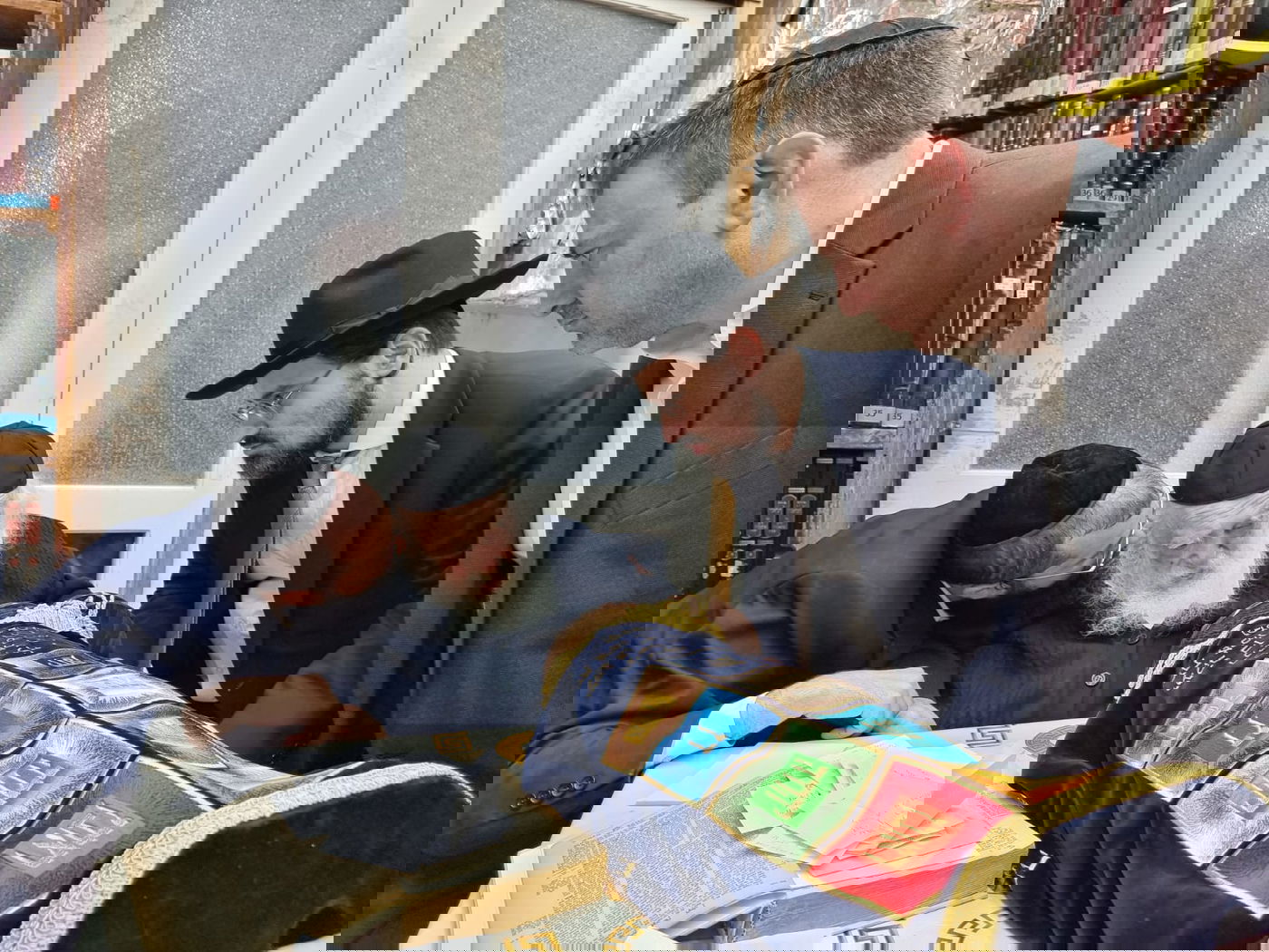 בישיבת "בית דוד" חגגו הכנסת ספר תורה