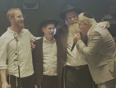 הפתעה בבר מצווה: קובי פרץ ביצע גרסה להמנון של ילדי החסידים