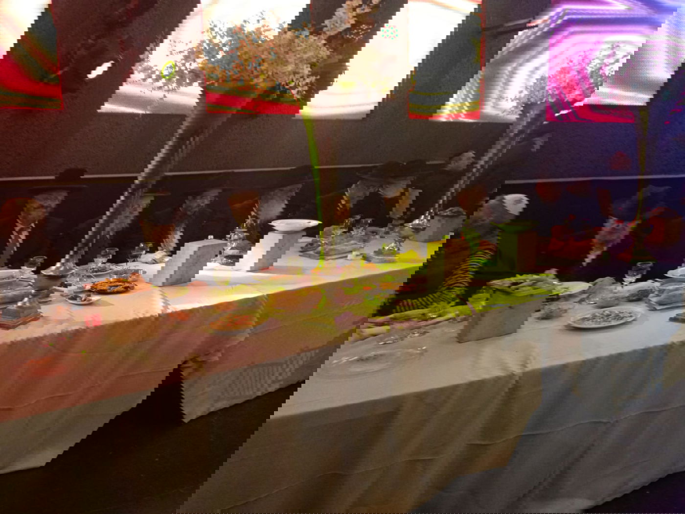 ידוענים, רבנים ואישי ציבור בחתונת נכד הרב מאזוז