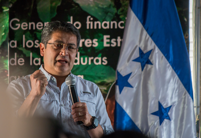 ארה"ב מבקשת להסגיר את נשיא הונדורס המודח