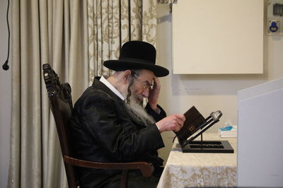 הרבי מאלכסנדר בלימוד