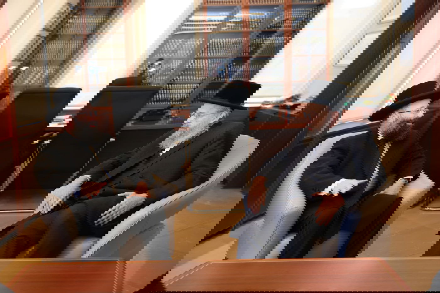 בביקור בלשכת רב הכותל הגרש רבינוביץ