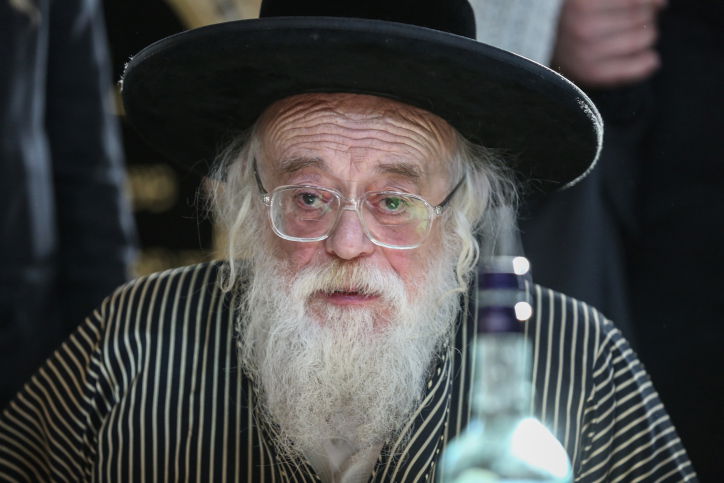 האדמו"ר מתולדות אהרן