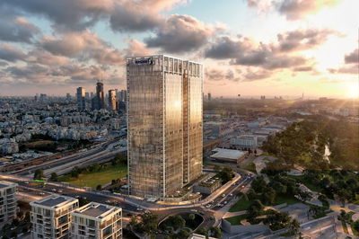 הדמיית המגדלים היוקרתיים