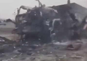 צפו: שיירה צבאית רוסית הושמדה מהאוויר