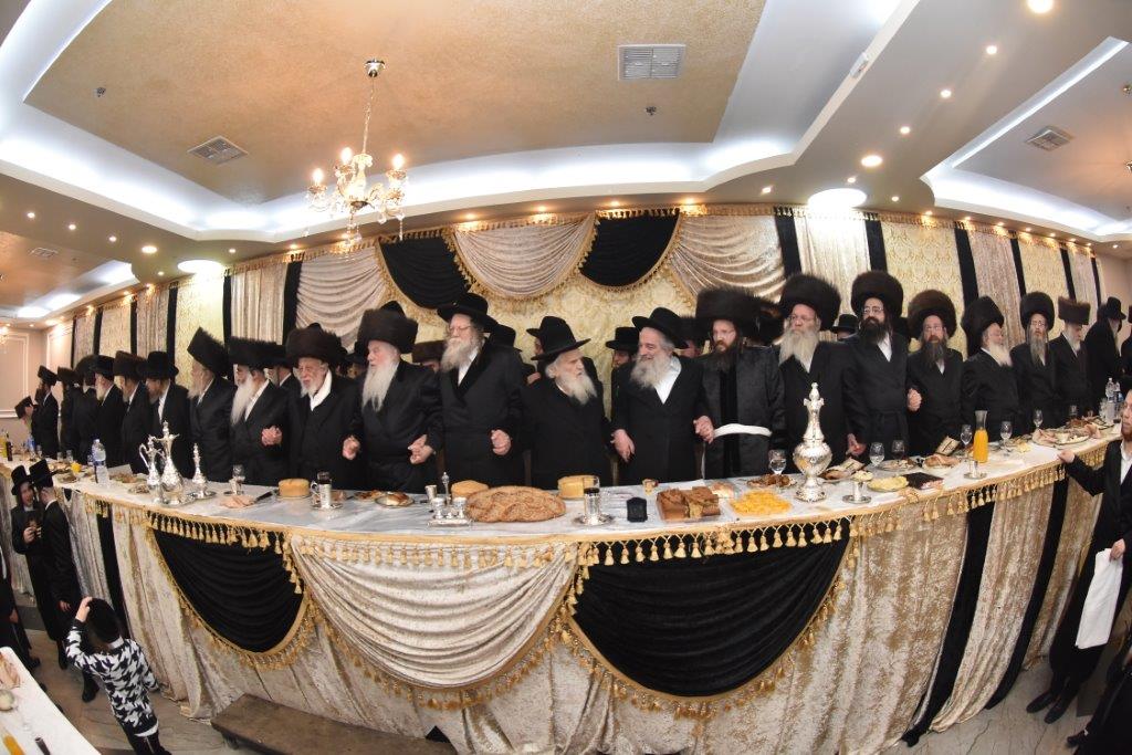 שמחת החתונה בחצרות וואסלוי - זוטשקא ירושלים