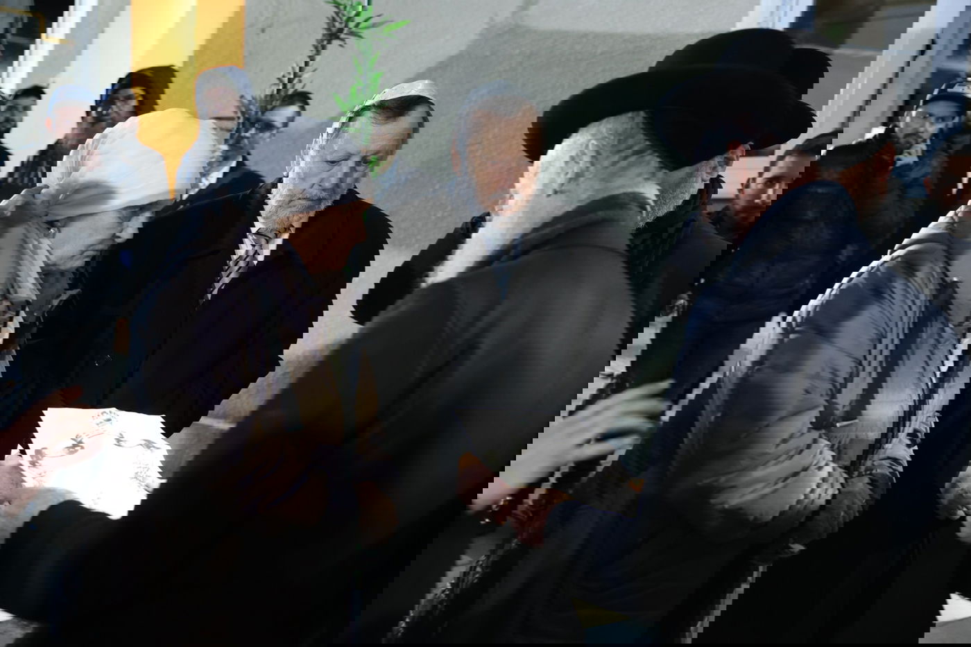 במדינת המקלט: נערכו שתי חתונות לפליטים