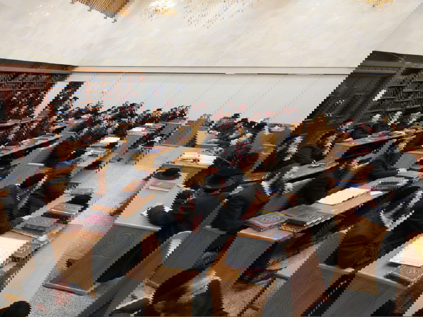 אב"ד צאנז בנתניה מסר שיעור בביתר עילית