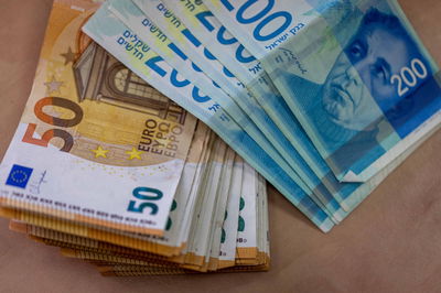 מי נחשב עני ל'מתנות לאביונים'? • צפו