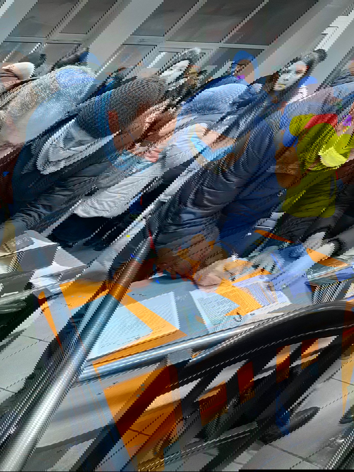 מאה יתומים מז'יטומיר נמלטו - וחצו לרומניה