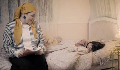 כולם חושבים שהיא משקרת - כעת היא מגלה מדוע לא