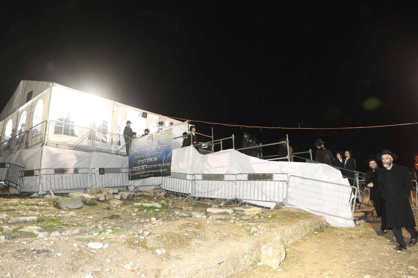 המונים בהילולת הרה"ק רבי אברהם גרשון מקיטוב זיע"א