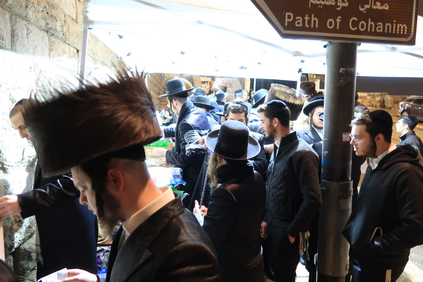 המונים בהילולת הרה"ק רבי אברהם גרשון מקיטוב זיע"א